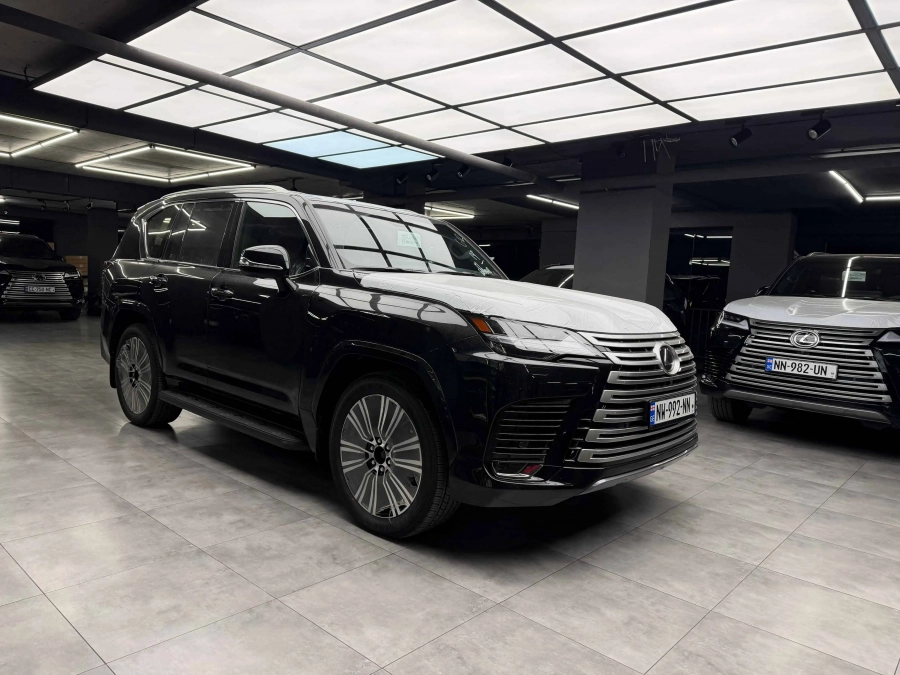 Lexus LX500d